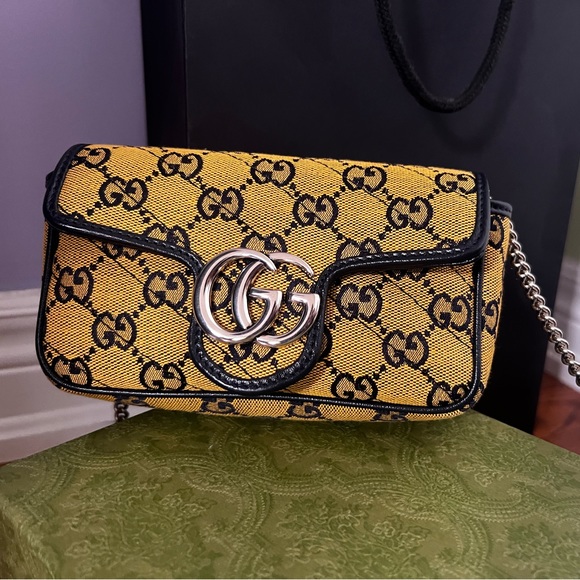 Gucci Limited Edition Mini GG Marmont Multicolor Bag - Picture 2 of 13